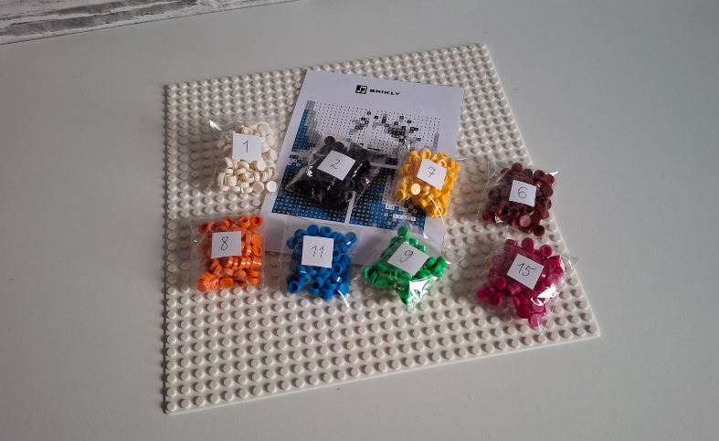 Personalizowana okładka muzyczna z klocków